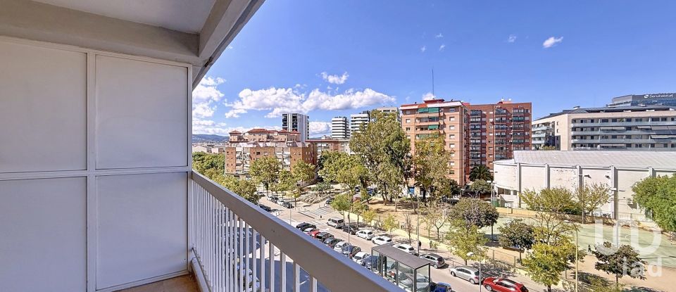 Piso 3 habitaciones de 82 m² en Cornella de Llobregat (08940)