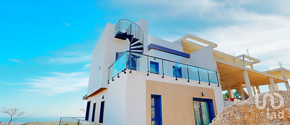 Casa 3 habitacions de 120 m² a Polop (03520)