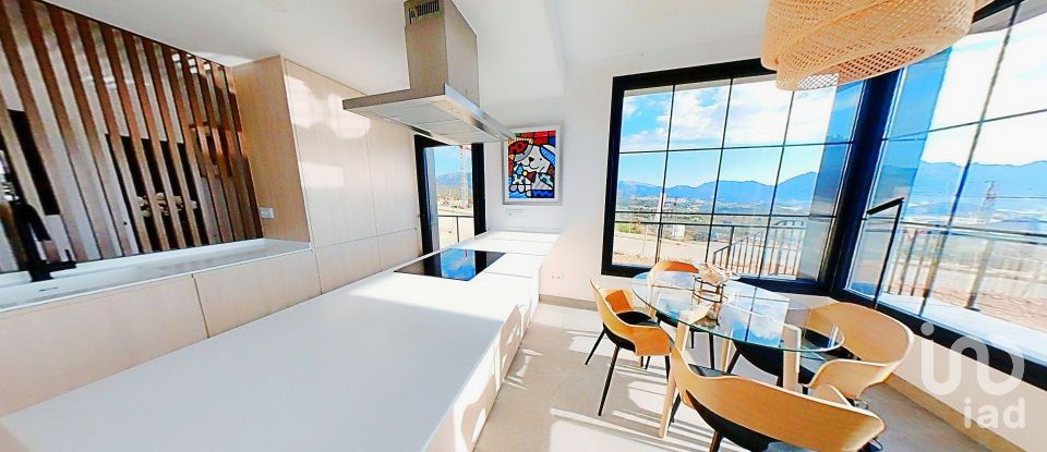 Casa 3 habitacions de 120 m² a Polop (03520)