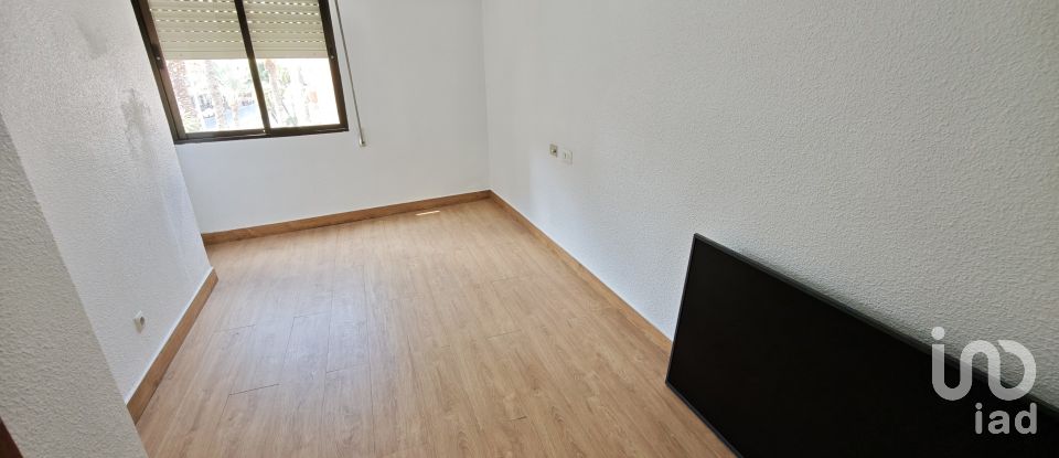 Piso 3 habitaciones de 107 m² en Crevillent (03330)