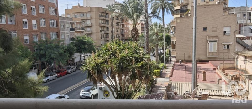 Piso 3 habitaciones de 107 m² en Crevillent (03330)