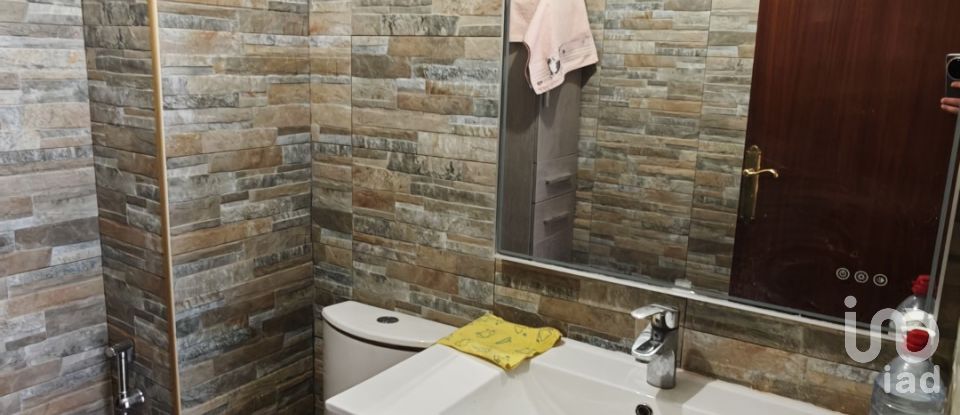 Piso 3 habitaciones de 107 m² en Crevillent (03330)