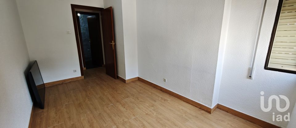 Piso 3 habitaciones de 107 m² en Crevillent (03330)