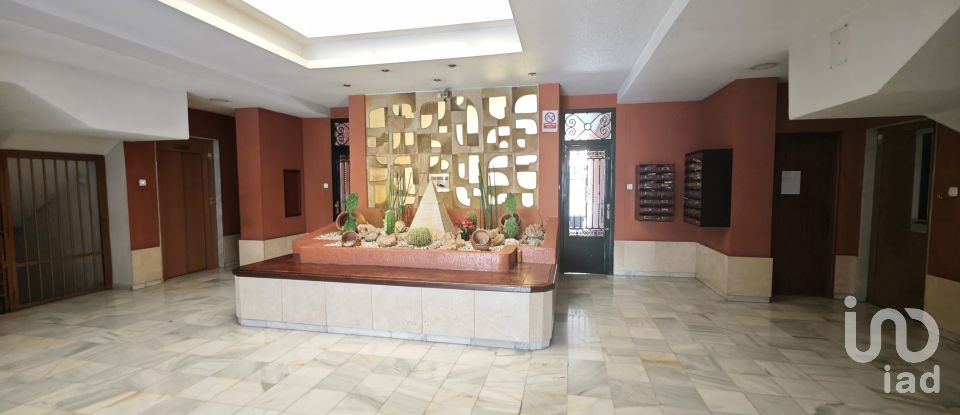 Piso 3 habitaciones de 107 m² en Crevillent (03330)