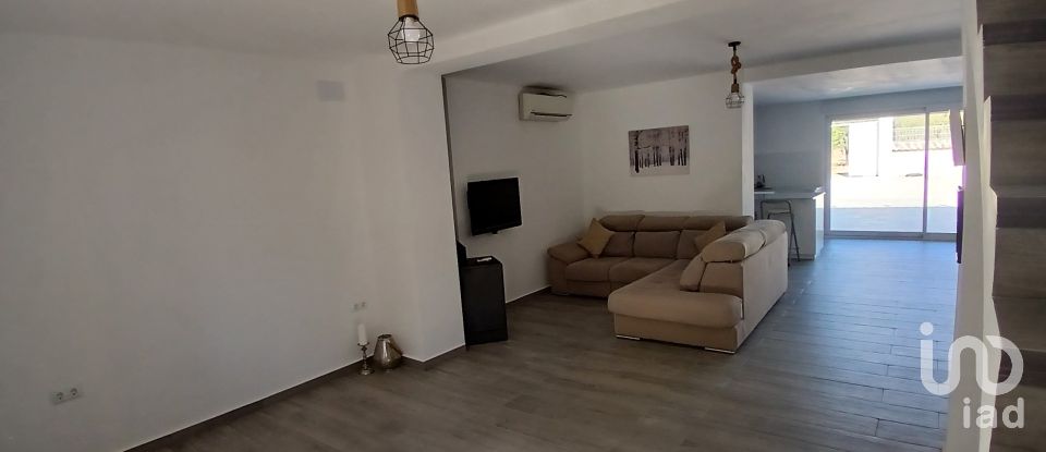 Casa rústica 4 habitacions de 163 m² a Hondón de los Frailes (03689)