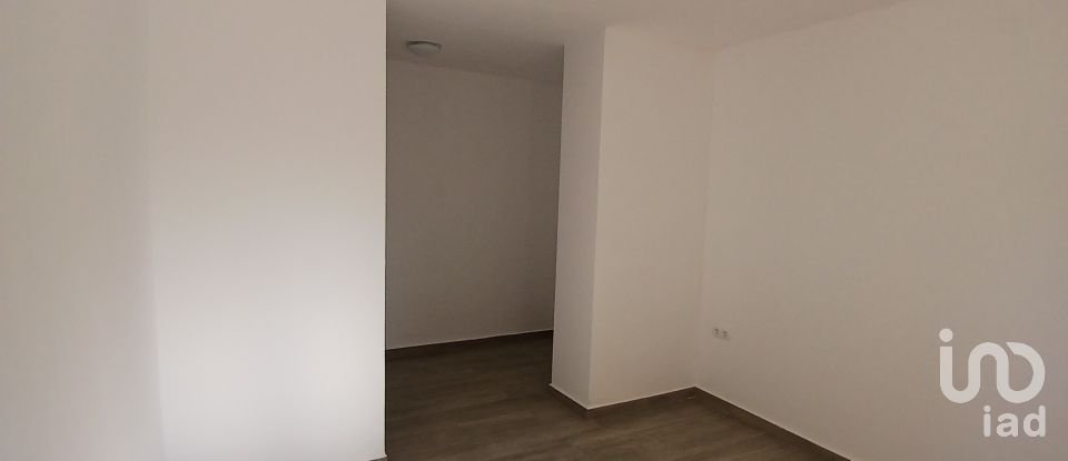 Casa rústica 4 habitacions de 163 m² a Hondón de los Frailes (03689)