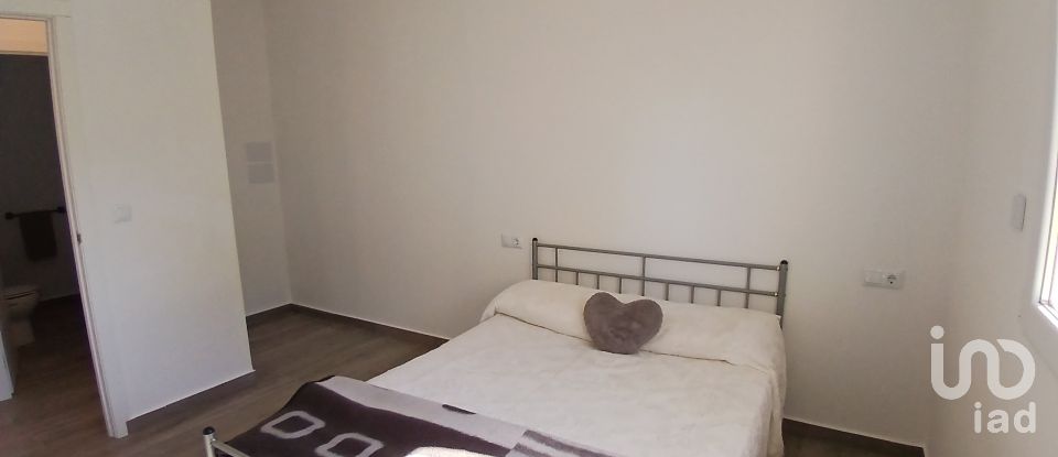 Casa rústica 4 habitacions de 163 m² a Hondón de los Frailes (03689)