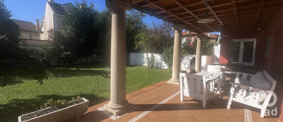 Casa de muntanya 4 habitacions de 190 m² a Salinas (33405)