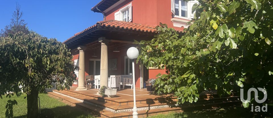 Casa de muntanya 4 habitacions de 190 m² a Salinas (33405)