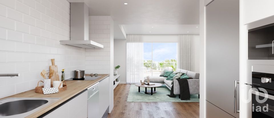 Piso 3 habitaciones de 164 m² en Monforte del Cid (03670)