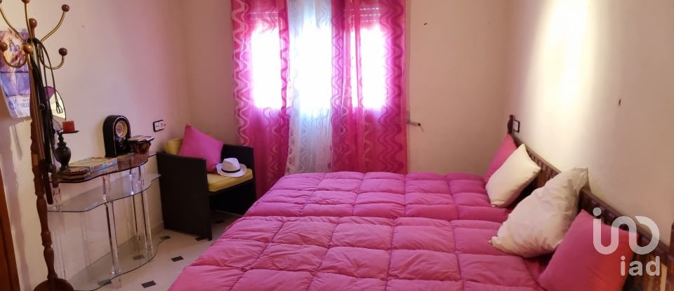 Châlet 4 chambres de 279 m² à Sax (03630)