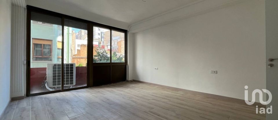 Pis 9 habitacions de 192 m² a Castellón de la Plana/Castelló de la Plana (12002)