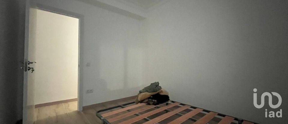 Pis 9 habitacions de 192 m² a Castellón de la Plana/Castelló de la Plana (12002)