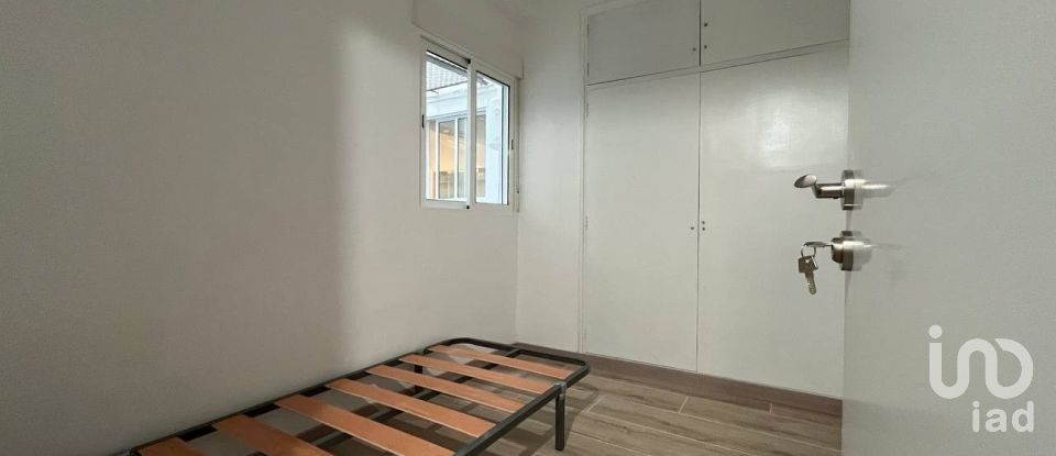 Pis 9 habitacions de 192 m² a Castellón de la Plana/Castelló de la Plana (12002)