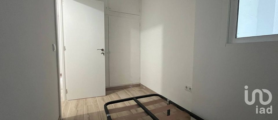 Pis 9 habitacions de 192 m² a Castellón de la Plana/Castelló de la Plana (12002)