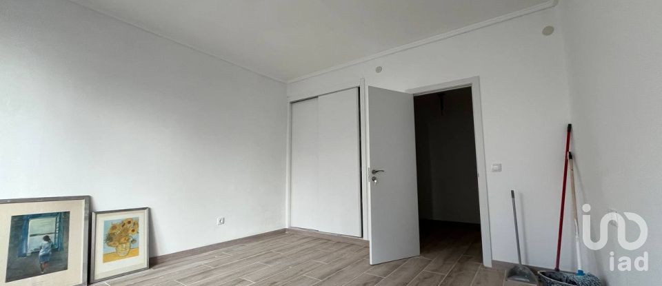 Pis 9 habitacions de 192 m² a Castellón de la Plana/Castelló de la Plana (12002)