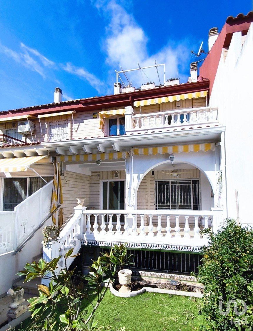 Casa 4 habitaciones de 188 m² en Cabo de Las Huertas (03540)