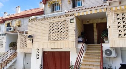 Casa 4 habitaciones de 188 m² en Cabo de Las Huertas (03540)