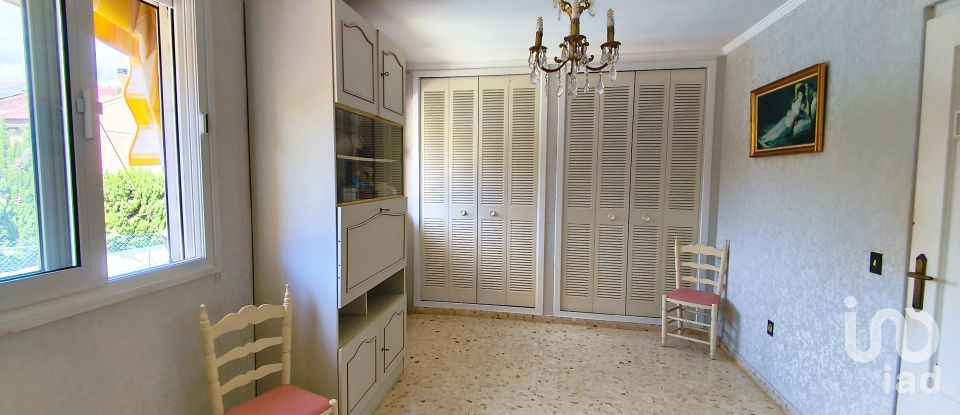 Casa 4 habitaciones de 188 m² en Cabo de Las Huertas (03540)