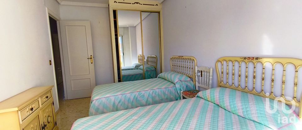 Casa 4 habitaciones de 188 m² en Cabo de Las Huertas (03540)