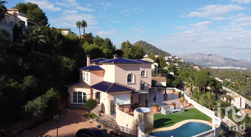 Cottage 5 bedrooms of 392 m² in Urbanización Monte Sella / Muntanya de La Sella (03750)