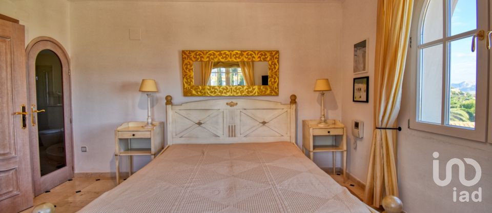 Cottage 5 bedrooms of 392 m² in Urbanización Monte Sella / Muntanya de La Sella (03750)