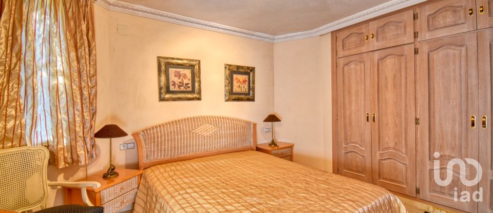 Cottage 5 bedrooms of 392 m² in Urbanización Monte Sella / Muntanya de La Sella (03750)