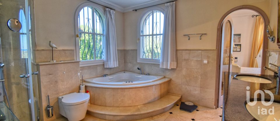 Cottage 5 bedrooms of 392 m² in Urbanización Monte Sella / Muntanya de La Sella (03750)