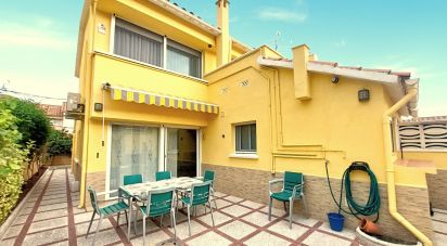 Casa 4 habitaciones de 114 m² en Castellar del Vallès (08211)