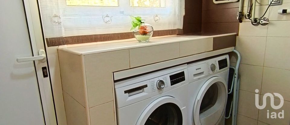 Casa 4 habitacions de 114 m² a Castellar del Vallès (08211)