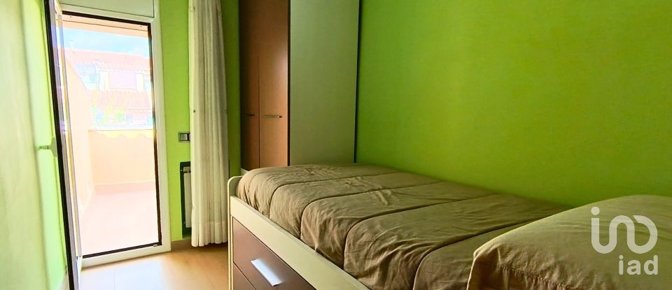 Casa 4 habitacions de 114 m² a Castellar del Vallès (08211)