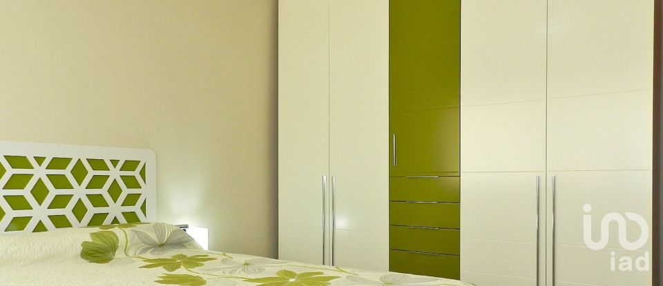 Casa 4 habitacions de 114 m² a Castellar del Vallès (08211)