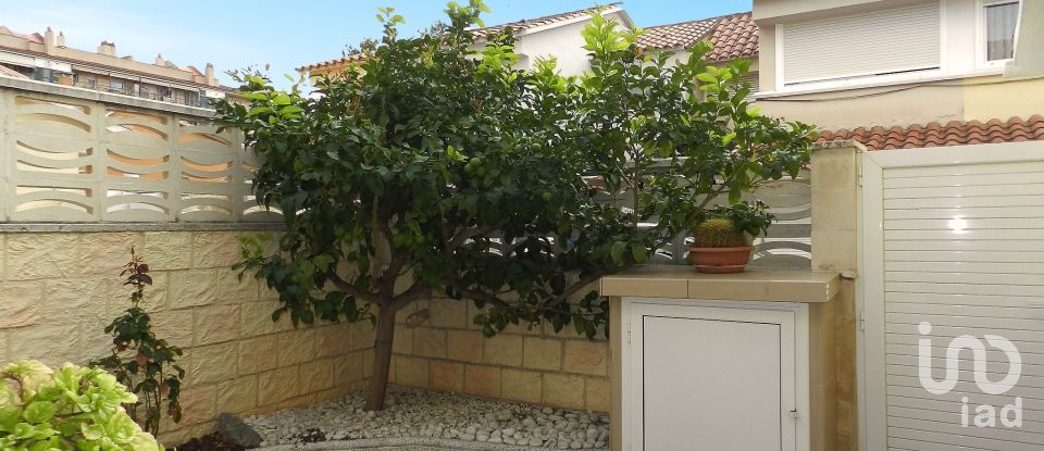 Casa 4 habitacions de 114 m² a Castellar del Vallès (08211)