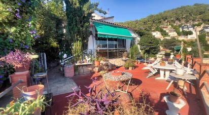 House 5 bedrooms of 162 m² in Vallirana (08759)