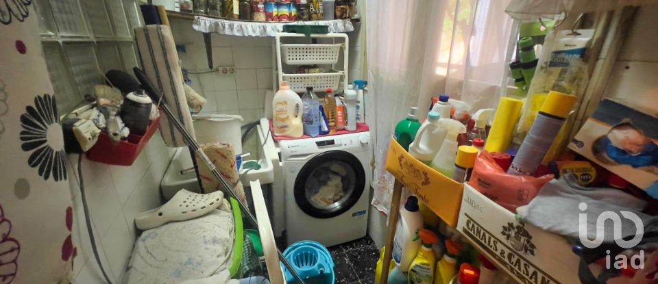 Casa 5 habitacions de 162 m² a Vallirana (08759)