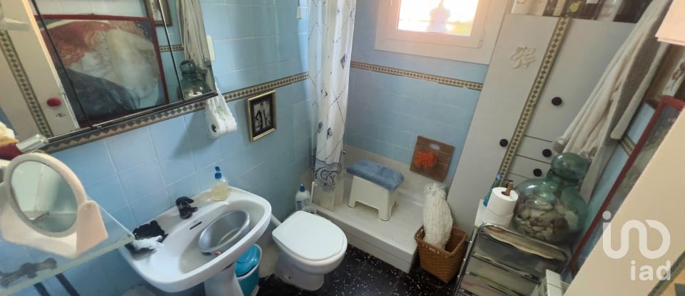 Casa 5 habitacions de 162 m² a Vallirana (08759)