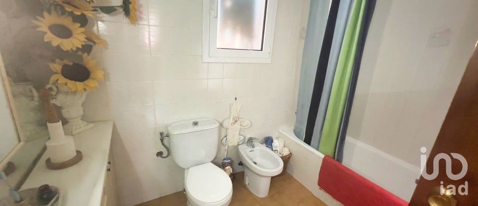 Casa 5 habitacions de 162 m² a Vallirana (08759)