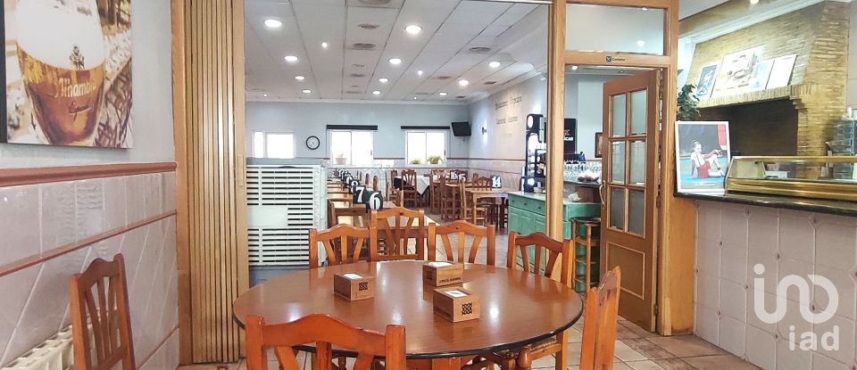 Restaurant de 358 m² à Almenara (12590)