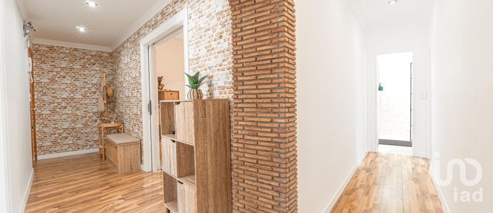 Piso 3 habitaciones de 127 m² en Pego (03780)