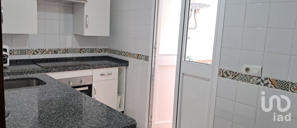 Appartement 2 chambres de 78 m² à Villamartín (11650)