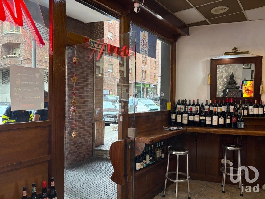 Botiga / Local comercial de 70 m² a Avilés (33401)