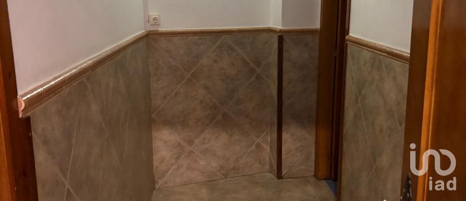 Botiga / Local comercial de 70 m² a Avilés (33401)