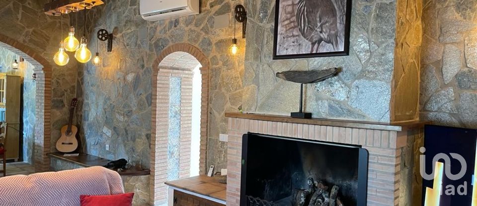 Lodge 4 bedrooms of 155 m² in El Almendro (21593)