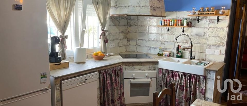 Lodge 4 bedrooms of 155 m² in El Almendro (21593)