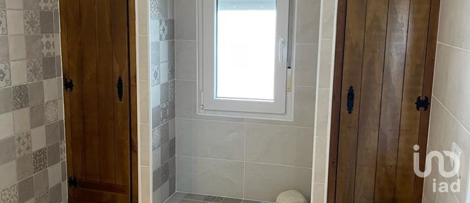 Lodge 4 bedrooms of 155 m² in El Almendro (21593)