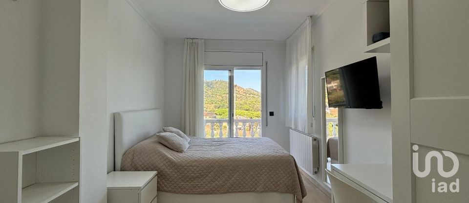 Casa 4 habitaciones de 300 m² en Calella (08370)