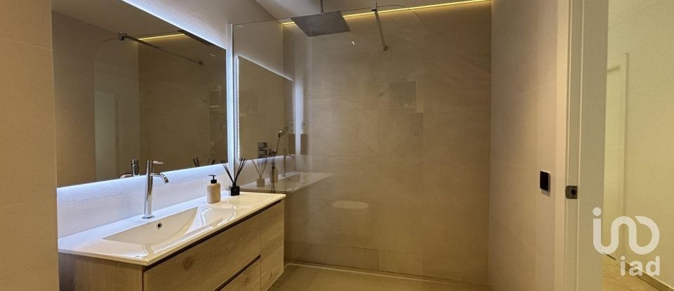 Casa 4 habitaciones de 300 m² en Calella (08370)