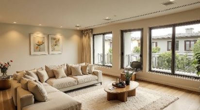 Apartment 4 bedrooms of 166 m² in León (24001)