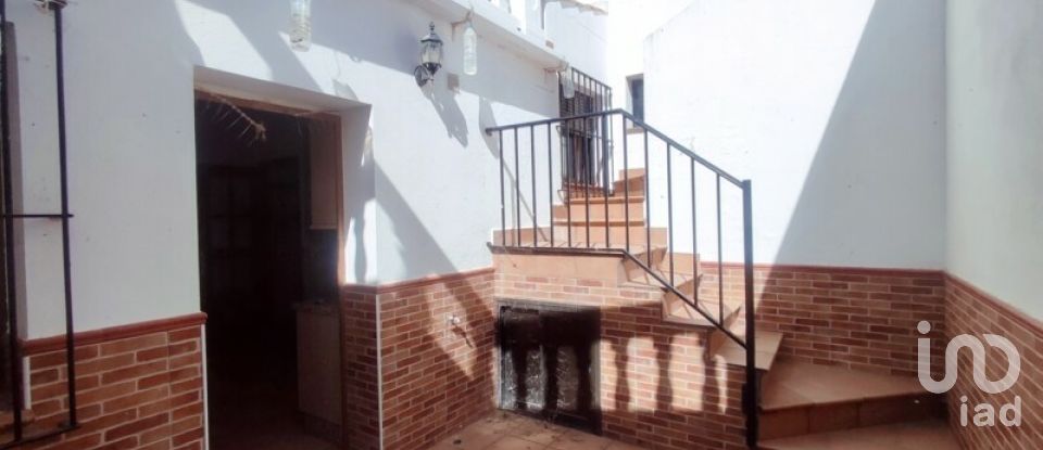 Casa 6 habitaciones de 199 m² en Reina (06970)