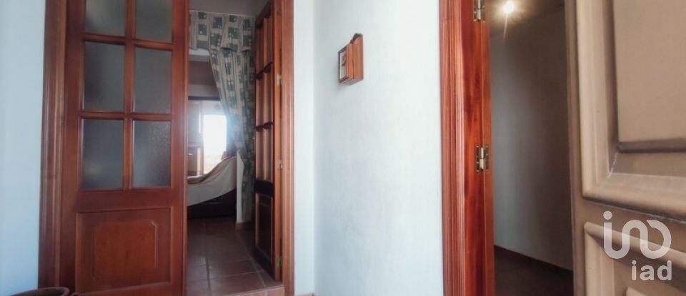 Casa 6 habitaciones de 199 m² en Reina (06970)